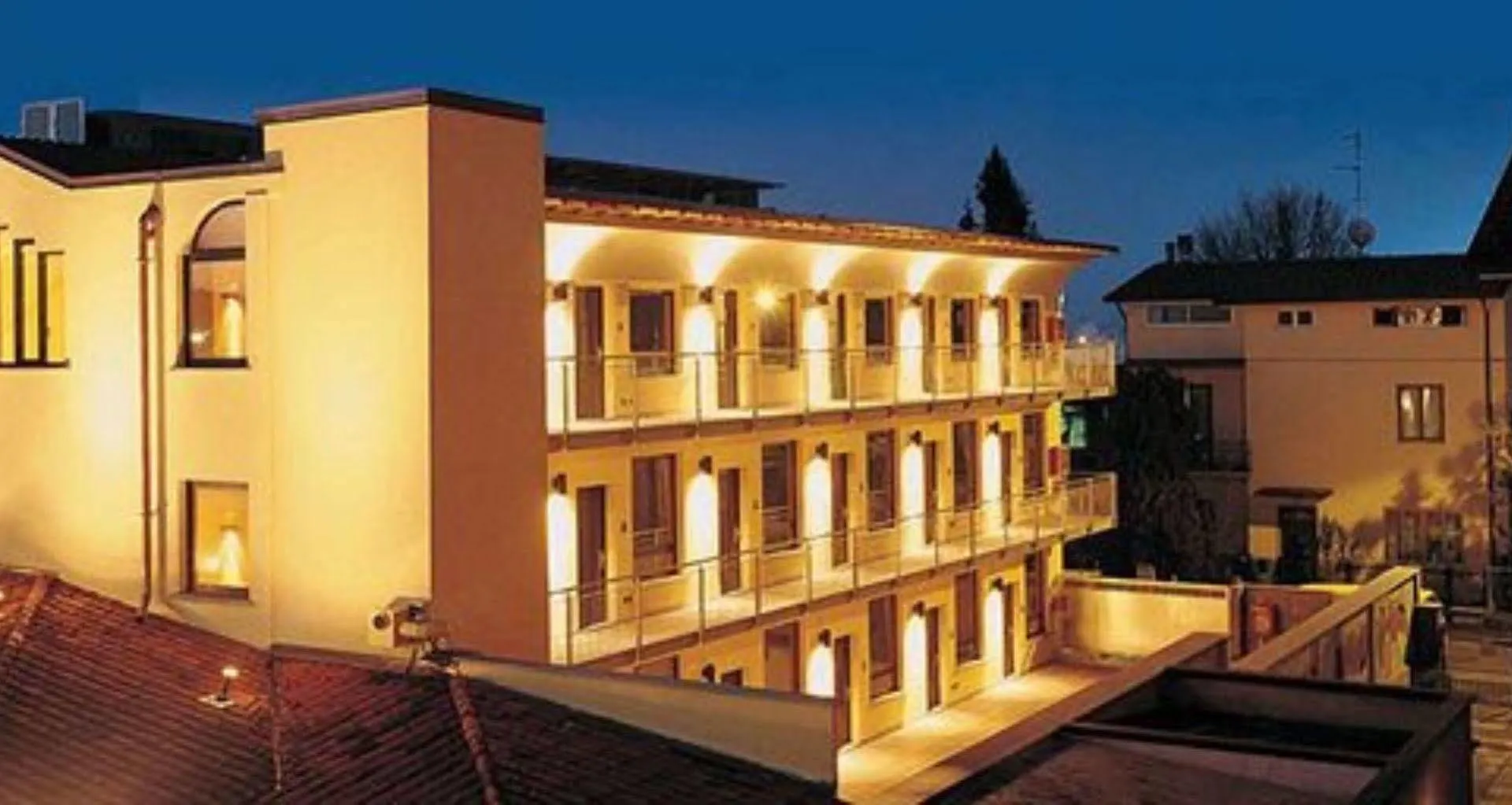 Hotel Ovest Plasencia 4*,  Italia