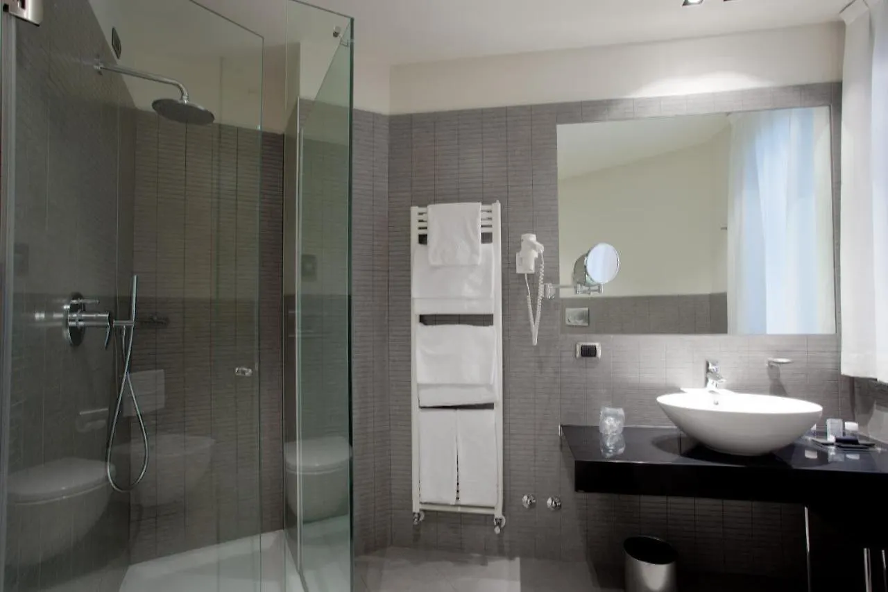 Hotel Ovest Piacenza